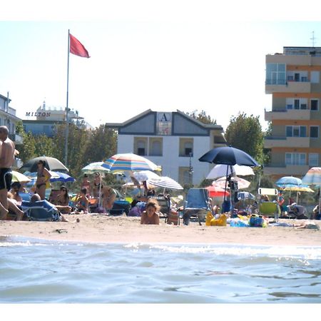 Hotel Ariston Cesenatico Exterior foto