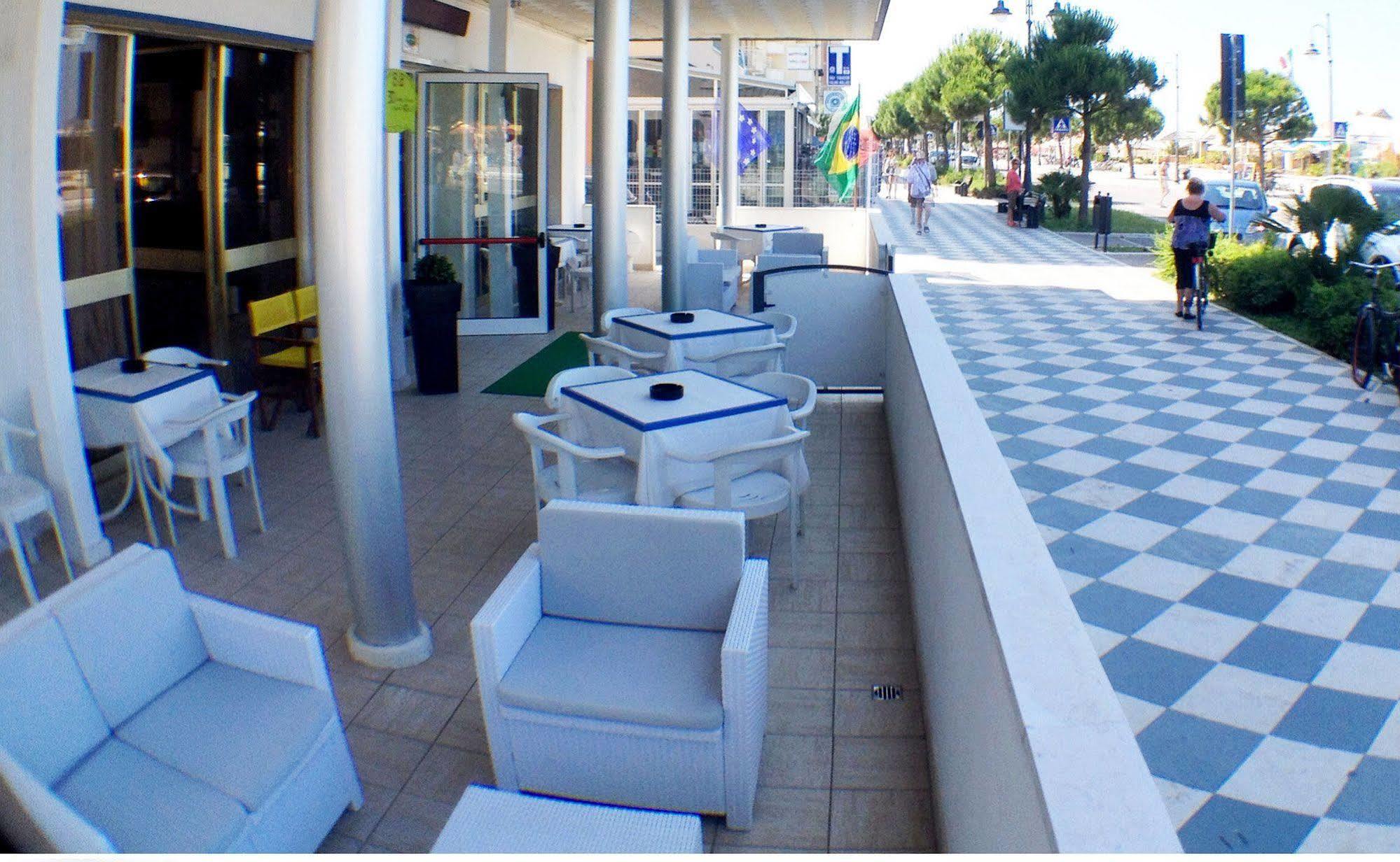 Hotel Ariston Cesenatico Exterior foto